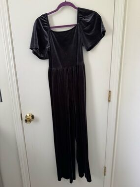 Old Navy Black Velvet Dress with Puff Shoulders